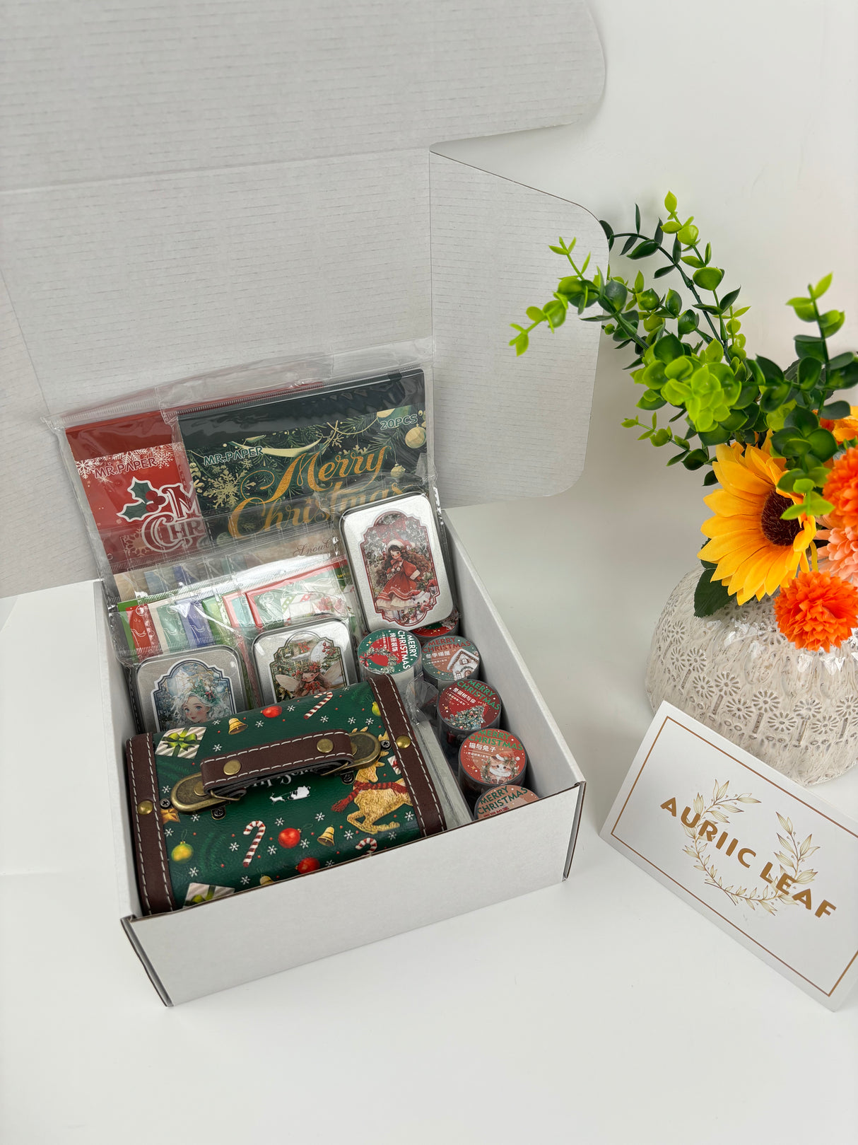 Christmas mystery gift pack (with 1 christmas deco-box)