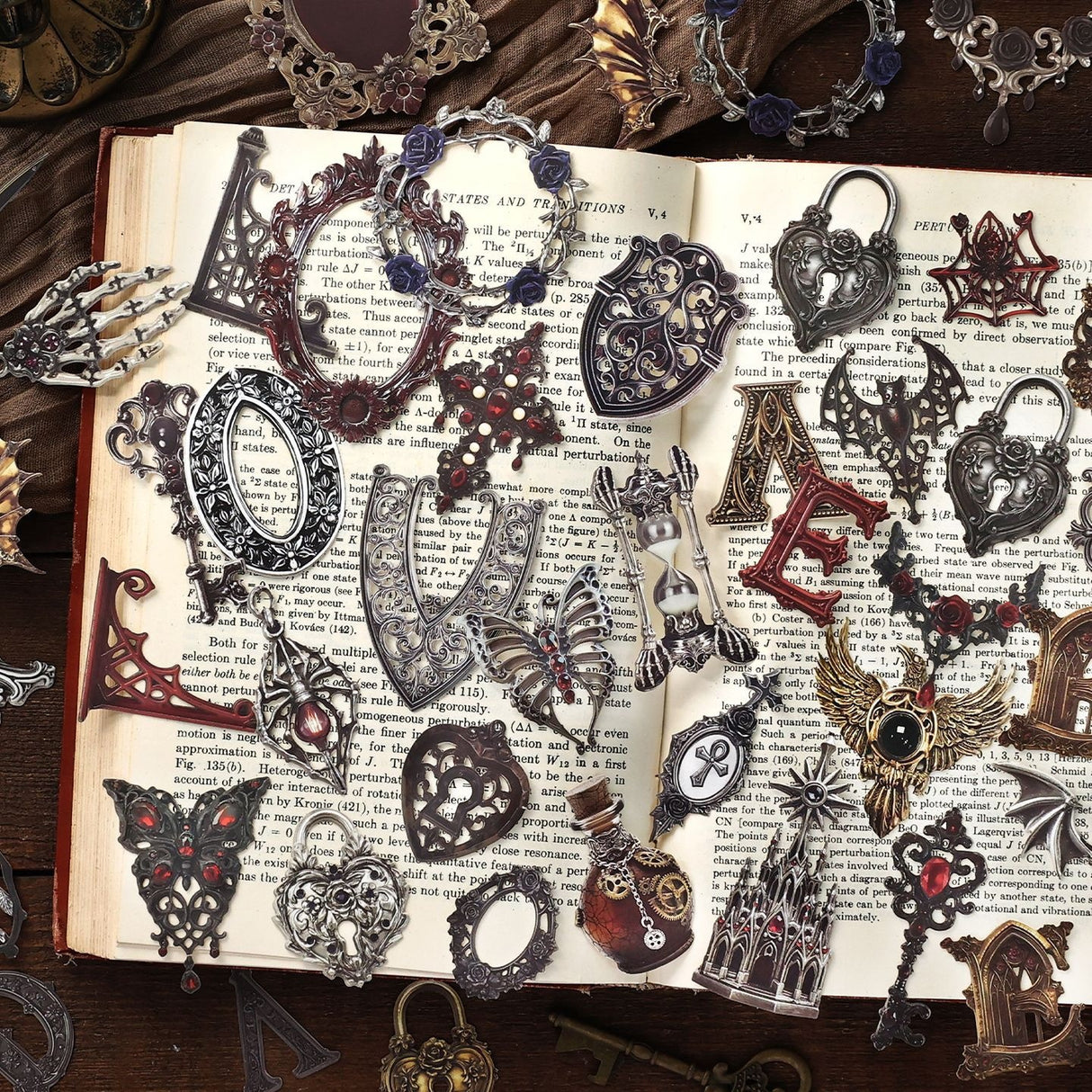 15pcs gothic embossed card pack(P26052603)