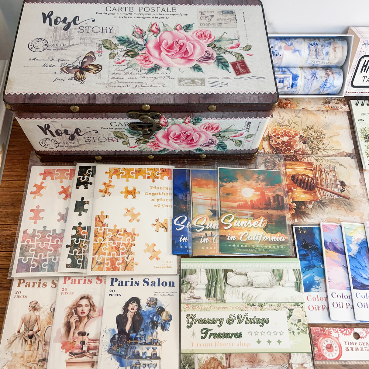 Unique flora bundle with unique box