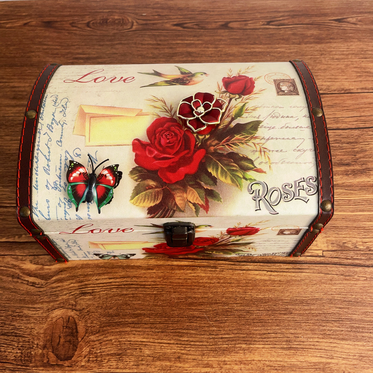 Unique flora bundle with unique box