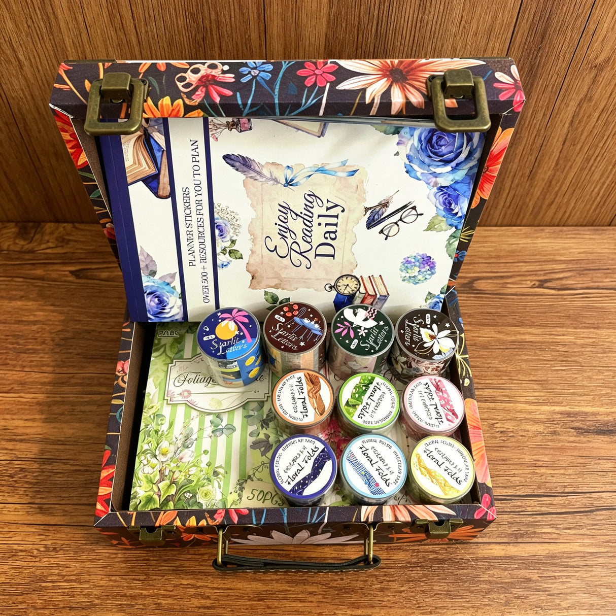 Flower bundle with wooden suitcase(A260607)