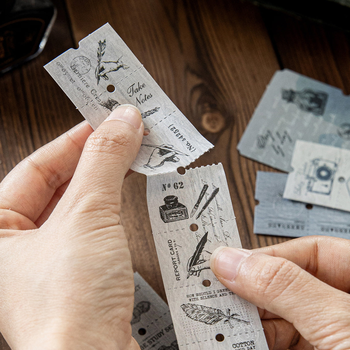 10pcs vintage pre-cut sticker pack (S25050509)