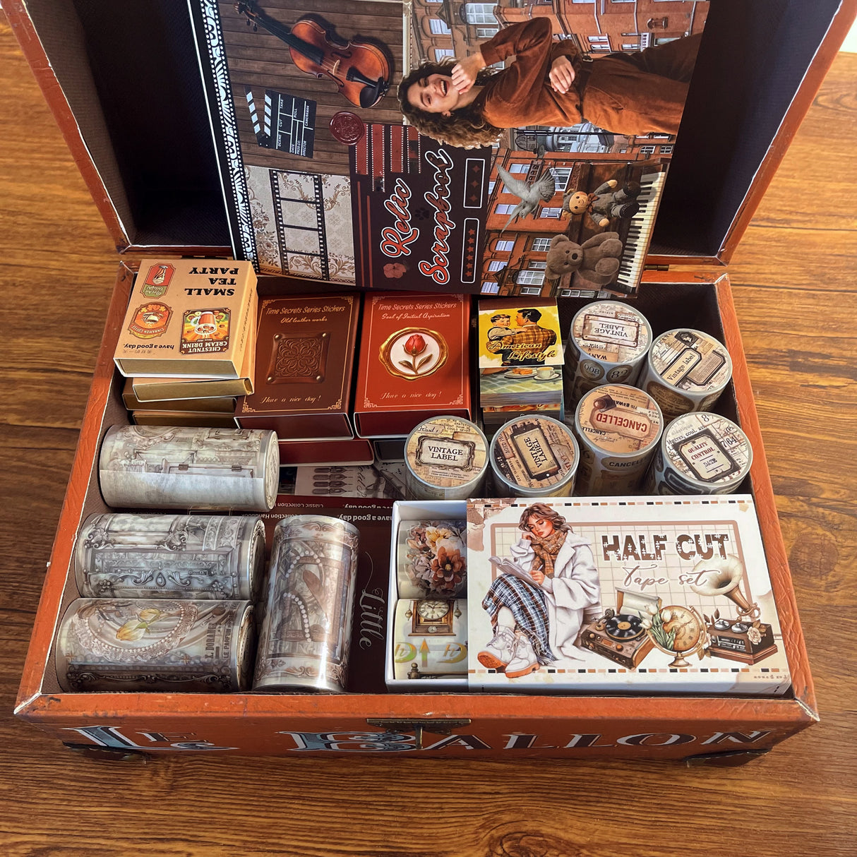 Unique vintage journaling supplies bundle with XXL balllon box(A260729)